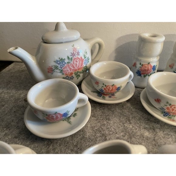 Childrens Miniture Tea set 19 pcs. plus 4 Napkin Rings Pink Flowers #607 - Picture 4 of 6